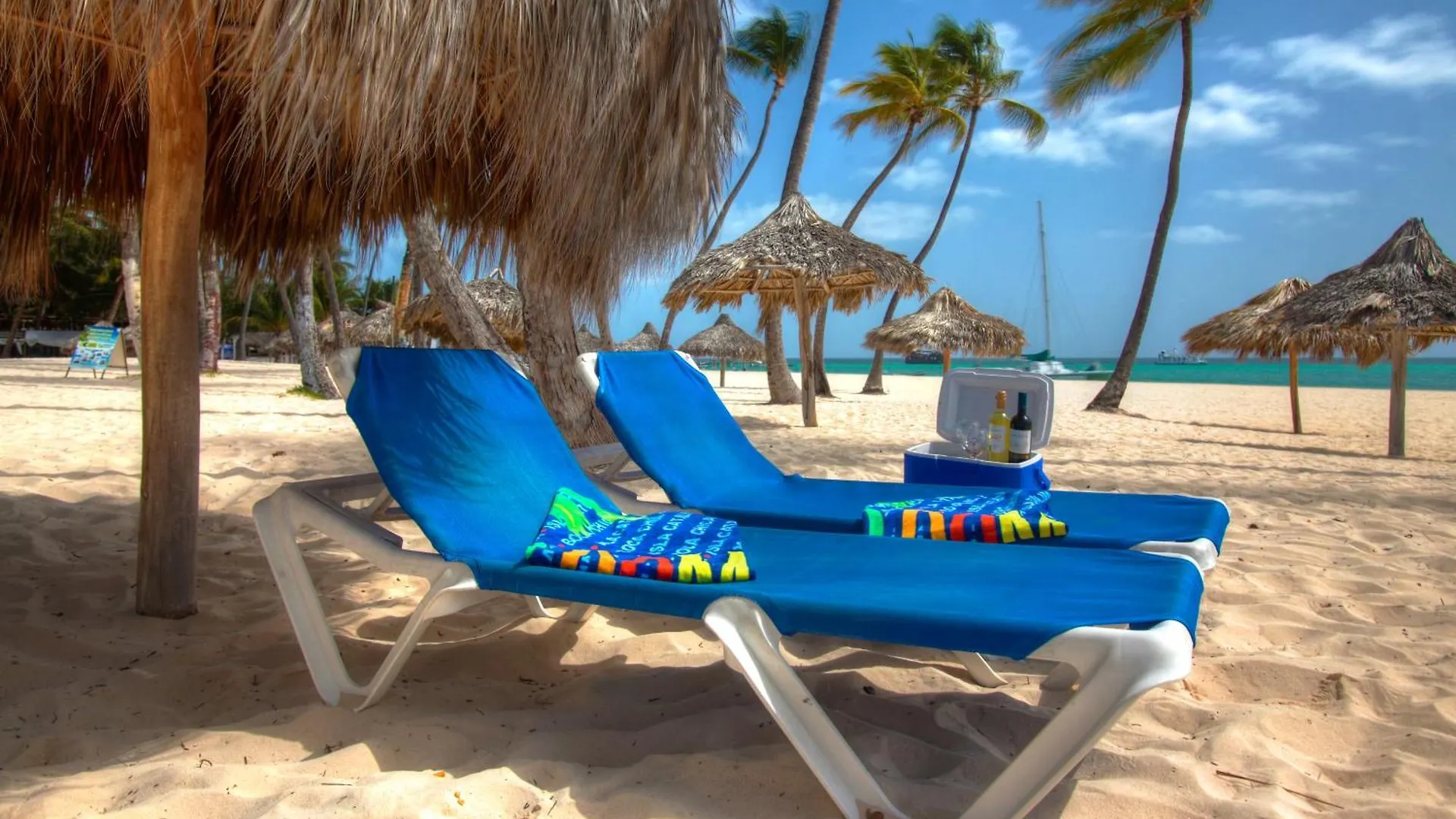 Ducassi Studios And Suites - Rooftop Pool, Beach Club, Breakfast And Wifi Punta Cana 5*,