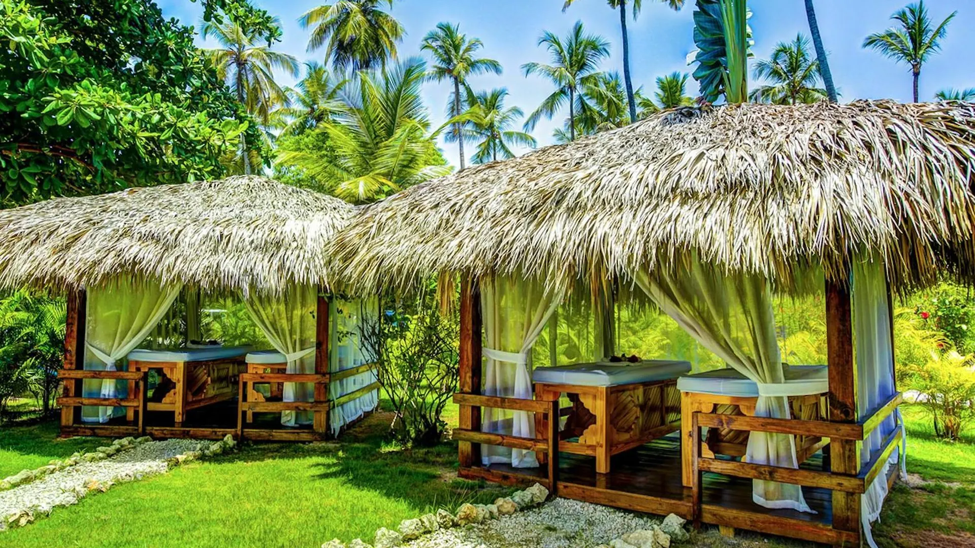 Ducassi Studios And Suites - Rooftop Pool, Beach Club, Breakfast And Wifi Punta Cana 5*,  Dominican Republic