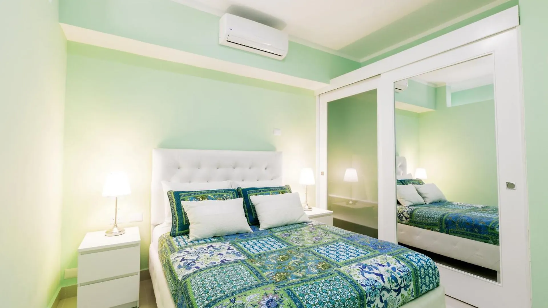 Ducassi Studios And Suites - Rooftop Pool, Beach Club, Breakfast And Wifi Punta Cana