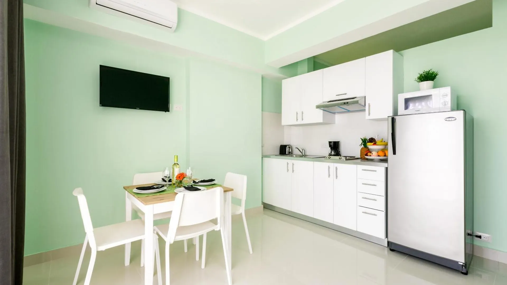 Aparthotel Ducassi Studios And Suites - Rooftop Pool, Beach Club, Breakfast And Wifi Punta Cana