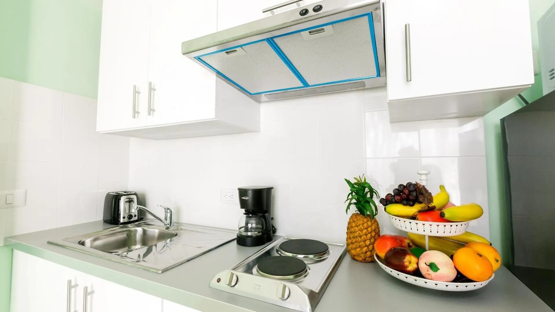 Ducassi Studios And Suites - Rooftop Pool, Beach Club, Breakfast And Wifi Punta Cana Aparthotel